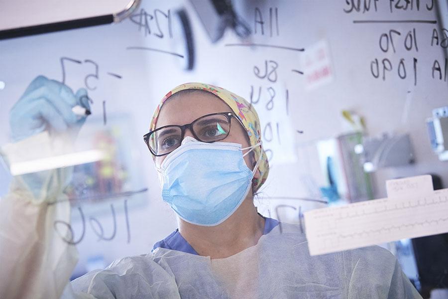 Nurse in Temple's COVID unit