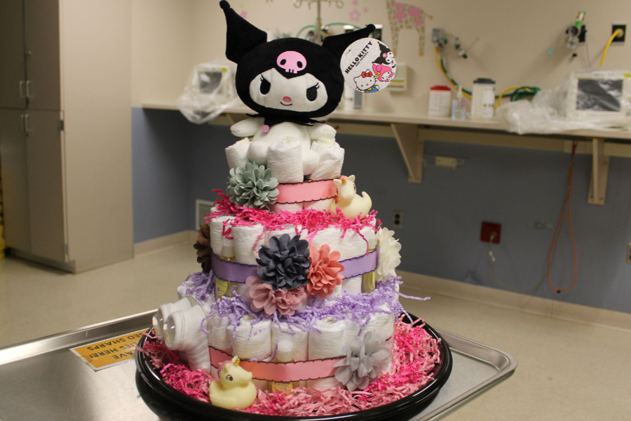 One of Baek’s finished diaper cakes.