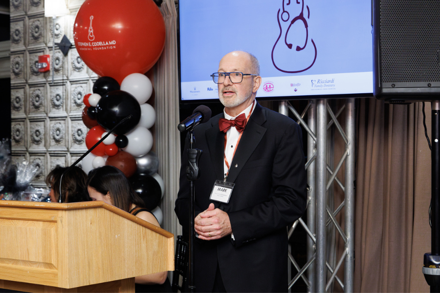 Dr. Mark Codella, Stephen's father, speaks at the gala.