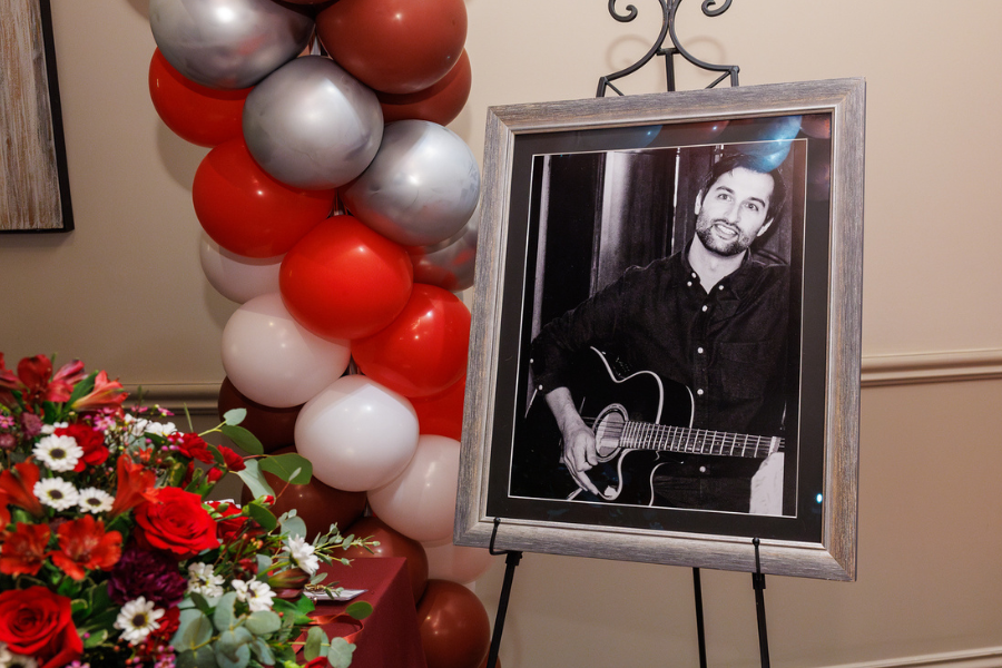 A photo of Stephen with his guitar was displayed at the gala.