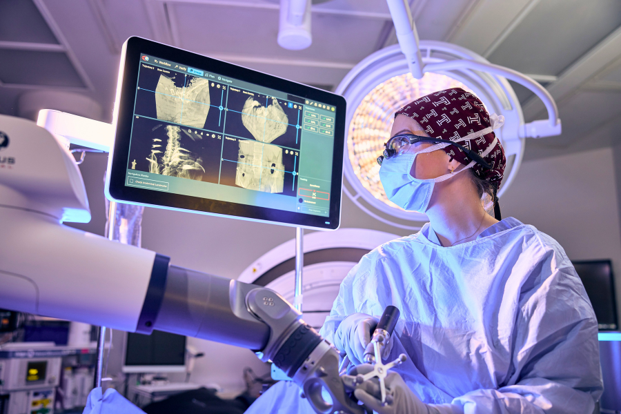 Dr. Pazionis is revolutionizing spinal surgery through the use of 3D-printed implants and AI for preoperative planning.