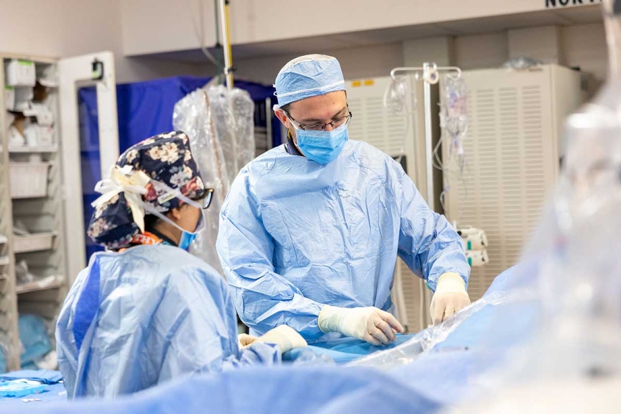 Heart and Vascular Care Milestone Doctors performing surgery