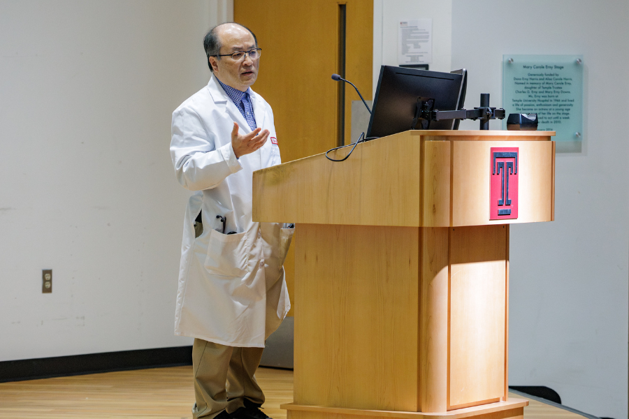 Temple Health teams celebrated achieving their national lung transplant milestone.