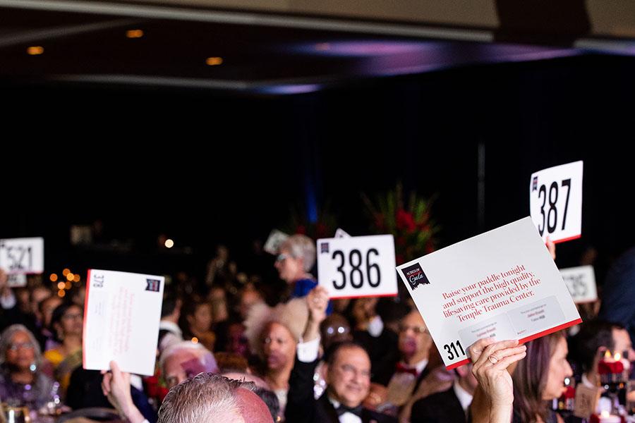 Auction bidding at 2019 Acres of Diamonds Gala Night