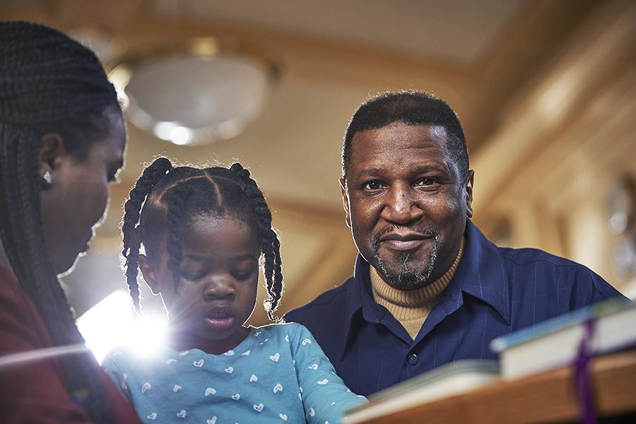 Heart patient Elroy with his children