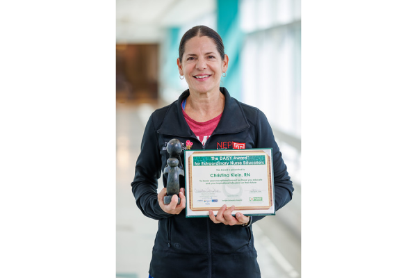 Tina Klein with her award