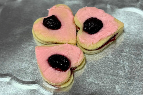 Saunders’ winning empire biscuits. Photo courtesy of Jeff Meade. Check out Jeff’s article on the bake-off!