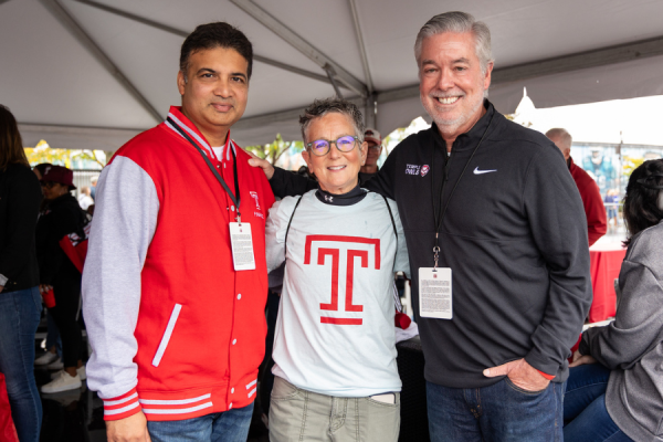 (From left) Abhi Rastogi, Chief Operating Officer & EVP, Temple Health and President & CEO, Temple University Hospital Inc.; Amy Goldberg, MD, FACS, The Marjorie Joy Katz Dean, The Lewis Katz School of Medicine; and John Fry, President of Temple University.