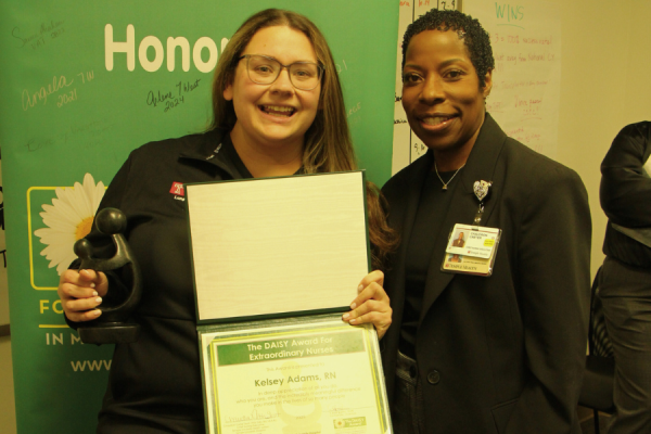 Adams (left) with Chaudron Carter Short, PhD, EdD, MHA, MHEd, MSN, RN, NEA-BC, EVP and Chief Nurse Executive of Temple Health.